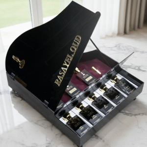 Sound Of Love : 8 Perfume 30 ml + 1 dokhon + 3 Musk