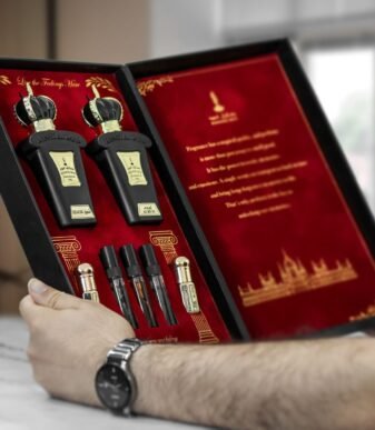 Royal Love : 2 Perfume 35 ml + 2 Musk + 3 Samples